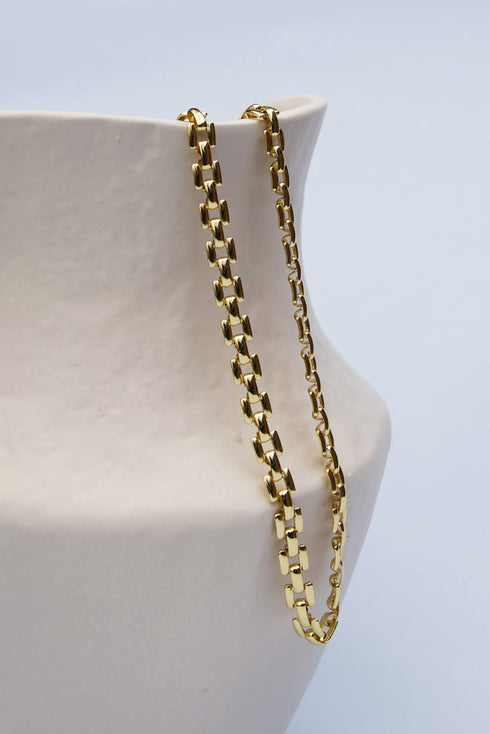 ICONIC CHAIN NECKLACE GOLD